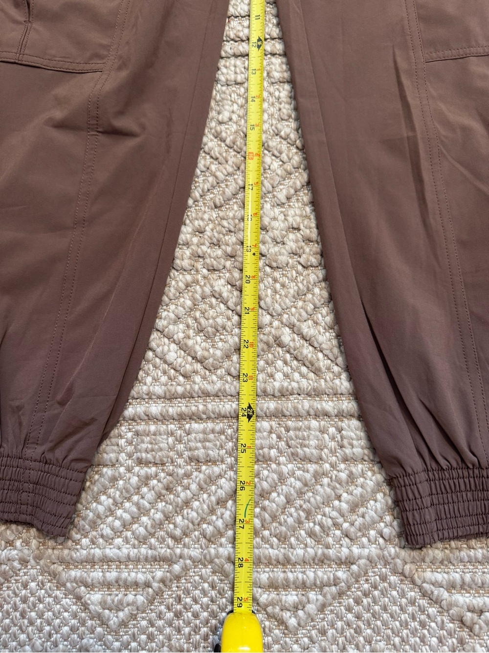 Athleta Chelsea Utility Cargo Jogger Pants Women Size 2 Brown Pull On EUC - Picture 2 of 5